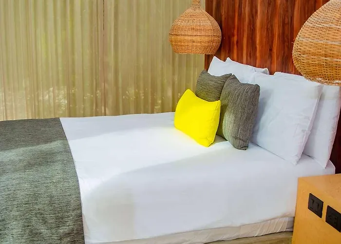 Esplendor Nook Hotel *